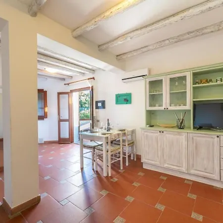 Appartement Chic Antonina One Bedroom Unit 6 Sleeps 4 Marinella (Sardinia)
